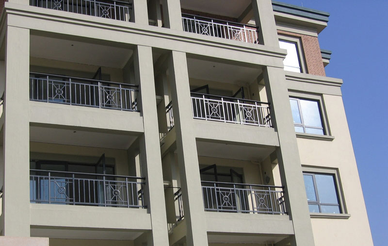 鋅鋼陽臺護欄的特點