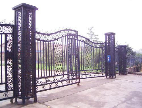 洛陽鐵藝-鐵藝門柱